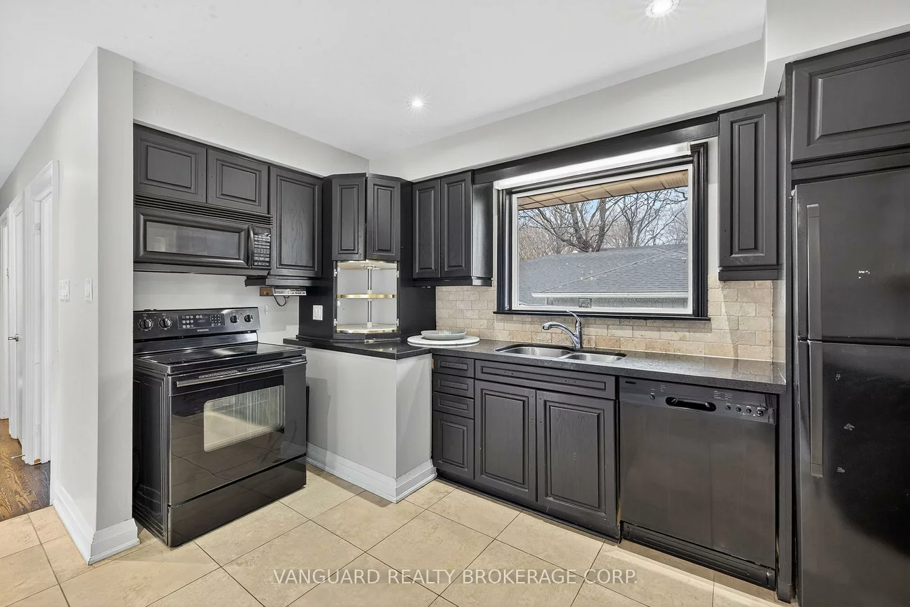 142, Beechwood, Central Newmarket, Newmarket