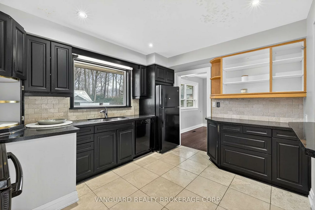 142, Beechwood, Central Newmarket, Newmarket