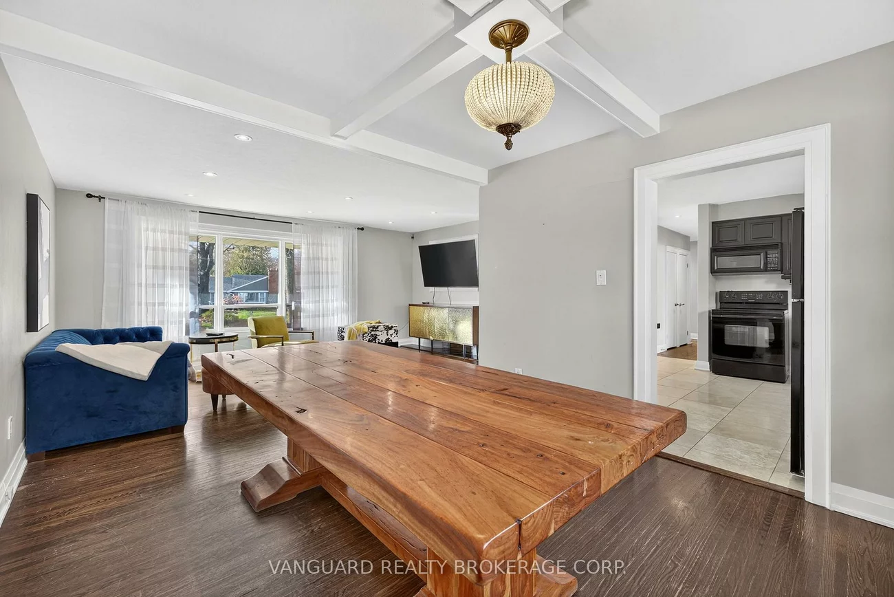 142, Beechwood, Central Newmarket, Newmarket