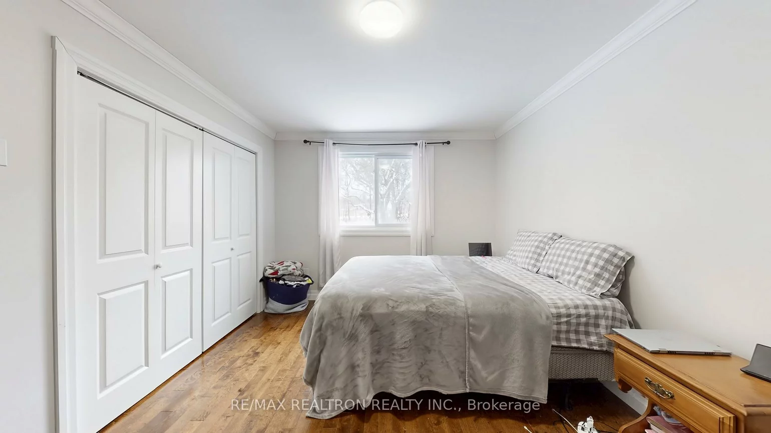 222, Currey, Central Newmarket, Newmarket