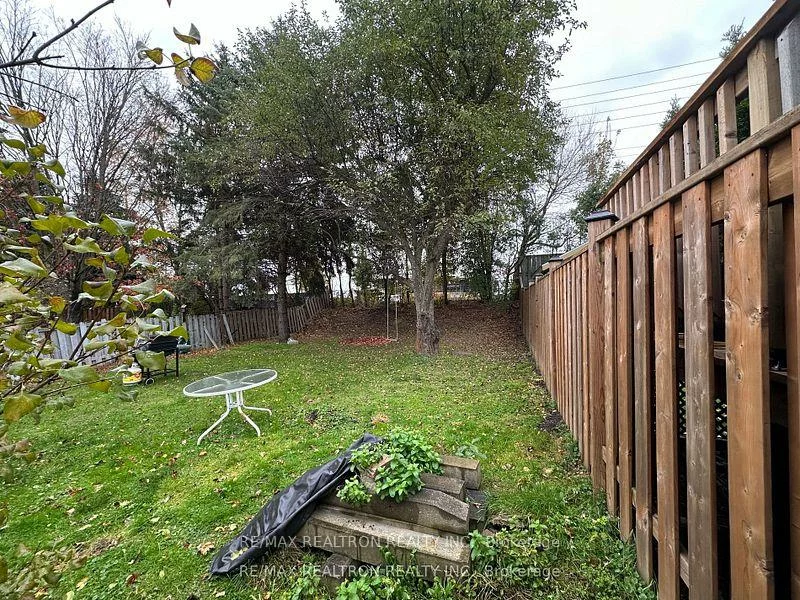 222, Currey, Central Newmarket, Newmarket