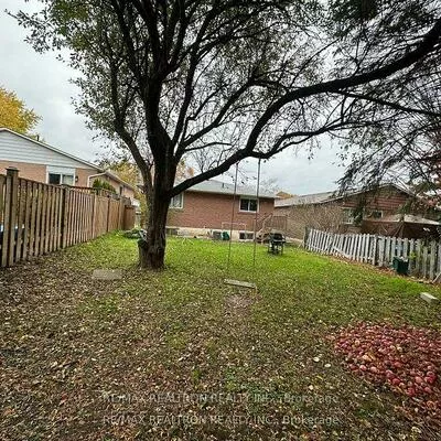 222, Currey, Central Newmarket, Newmarket