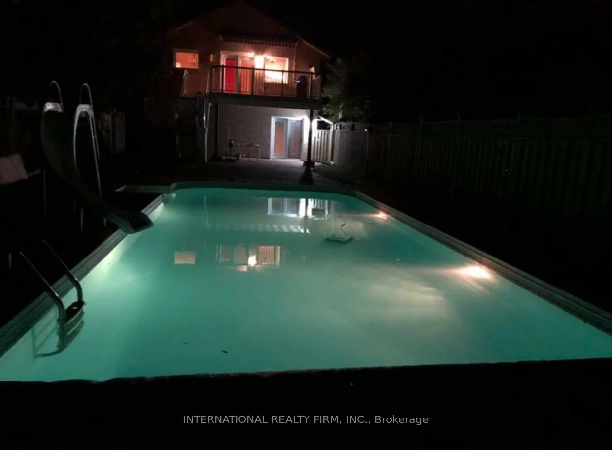 276, Sheridan, Gorham-College Manor, Newmarket