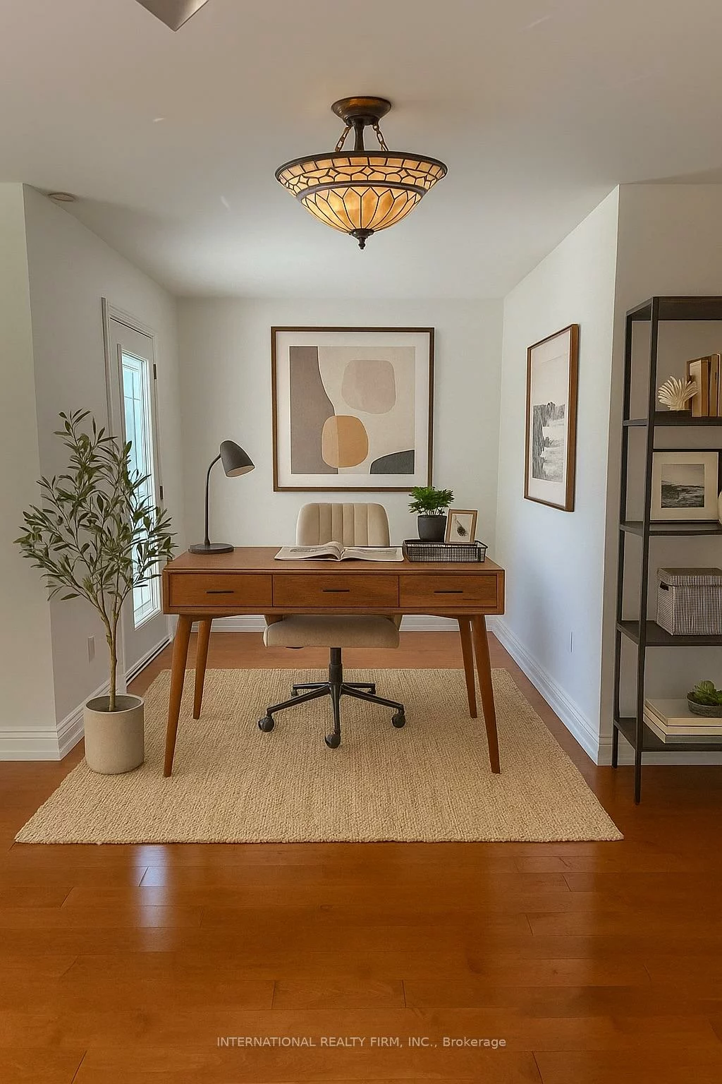 276, Sheridan, Gorham-College Manor, Newmarket