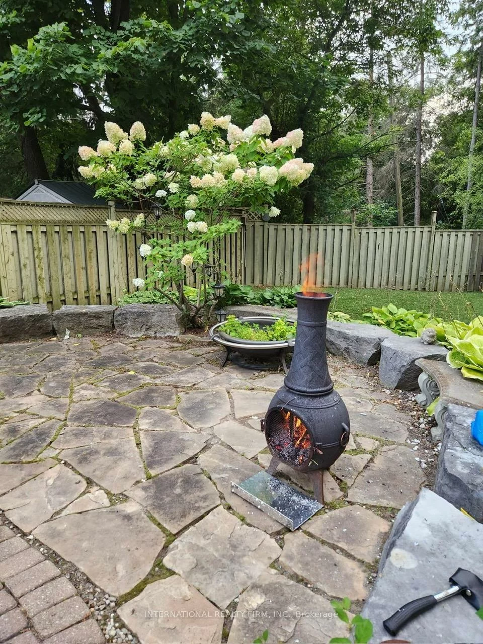 276, Sheridan, Gorham-College Manor, Newmarket