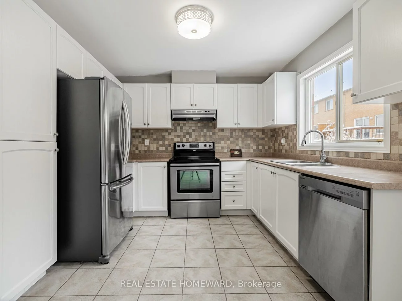 304, Flagstone, Woodland Hill, Newmarket