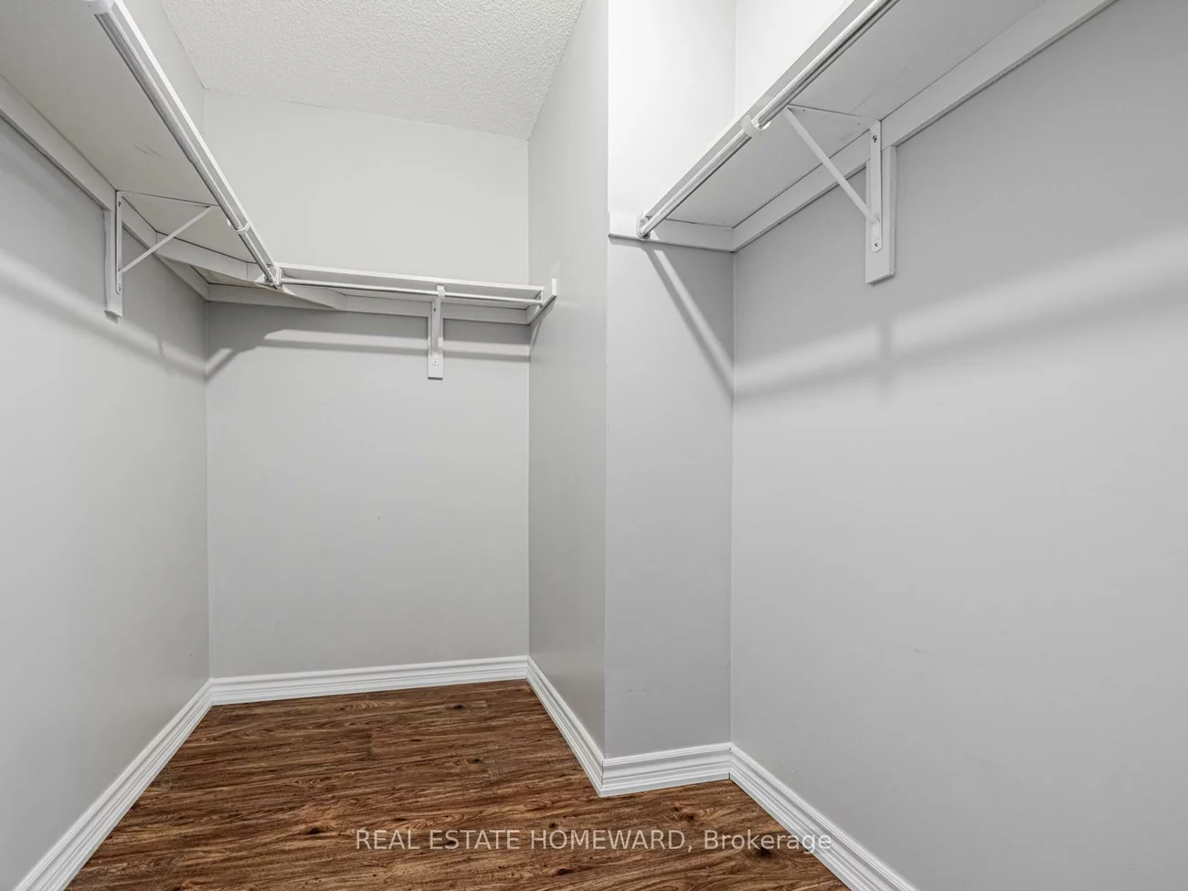 304, Flagstone, Woodland Hill, Newmarket