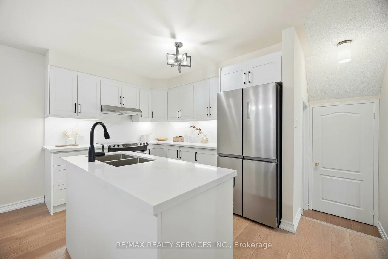 917, Joe Persechini, Summerhill Estates, Newmarket