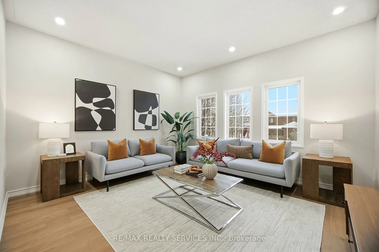 917, Joe Persechini, Summerhill Estates, Newmarket