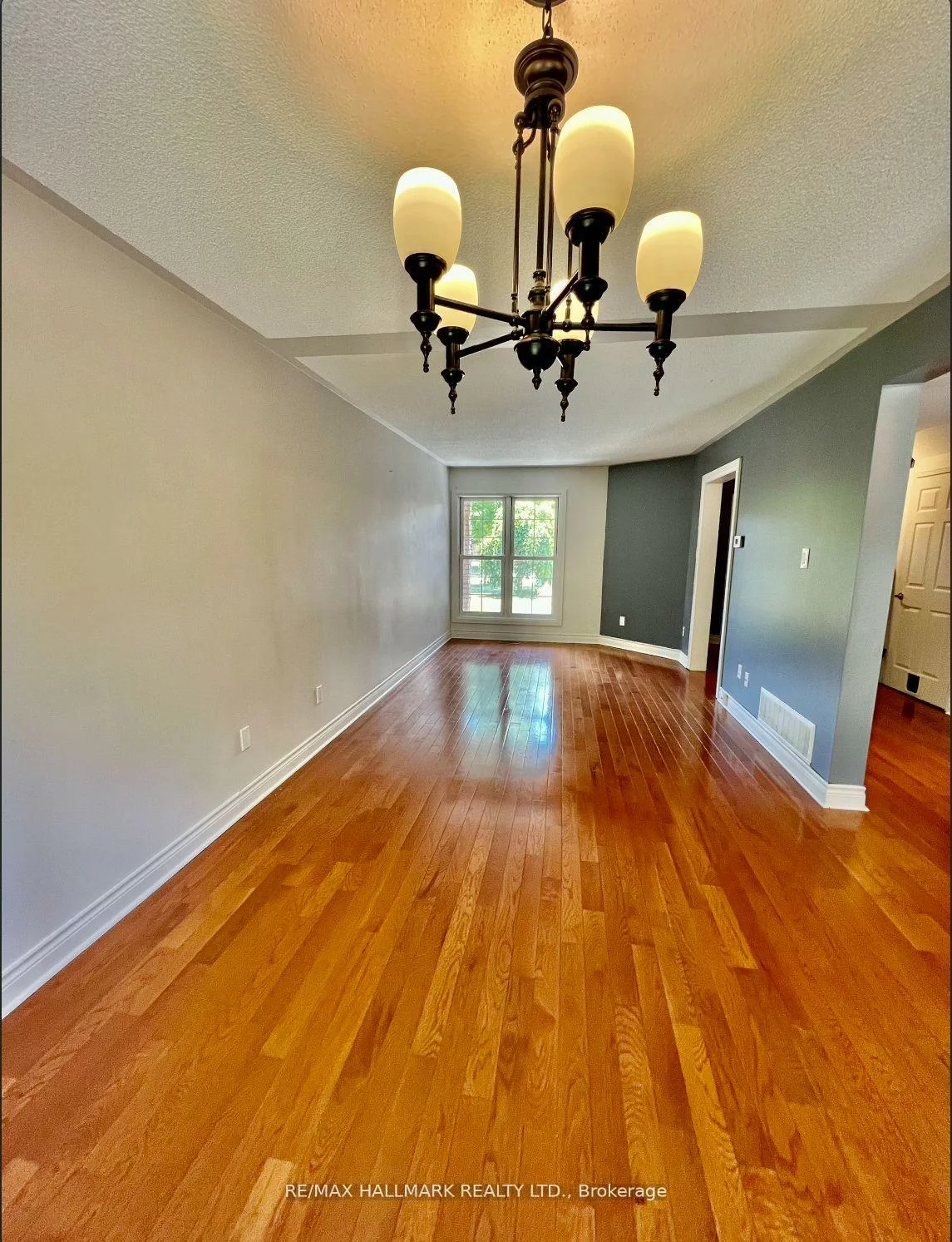 393, pickering, Gorham-College Manor, Newmarket