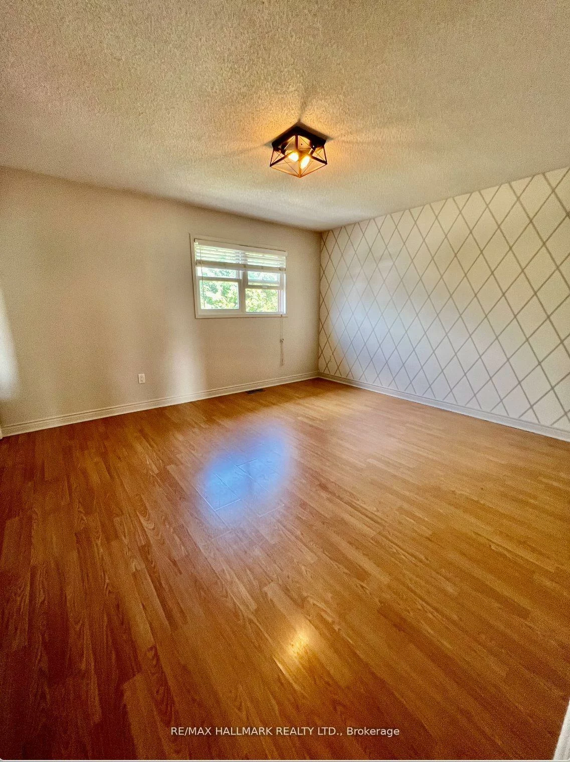 393, pickering, Gorham-College Manor, Newmarket