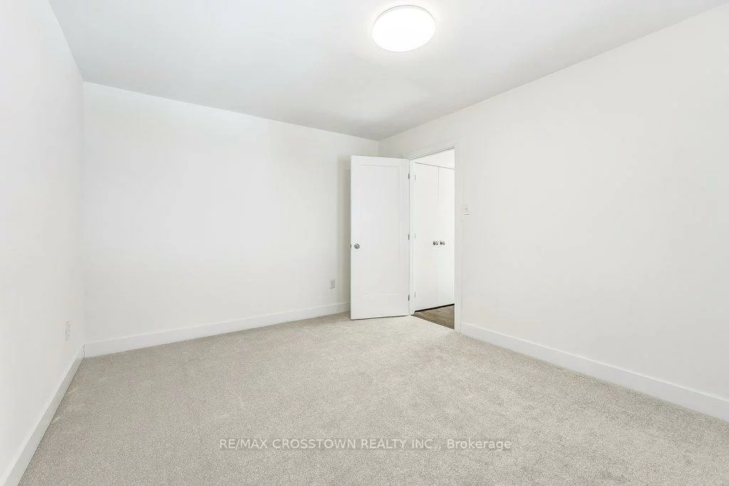 436, Dixon, Central Newmarket, Newmarket