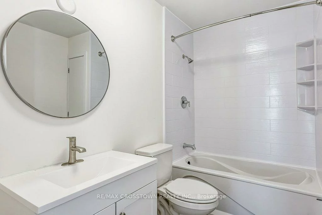 436, Dixon, Central Newmarket, Newmarket