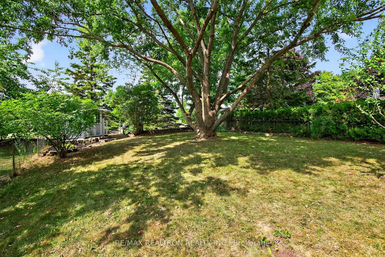 351, Kirby, Glenway Estates, Newmarket