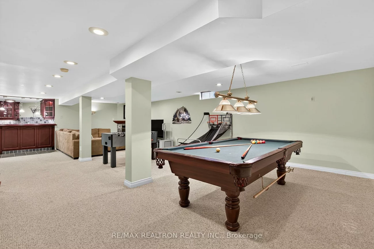 351, Kirby, Glenway Estates, Newmarket