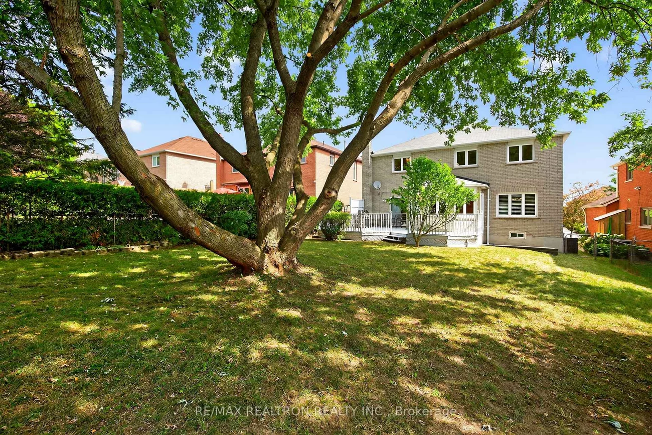 351, Kirby, Glenway Estates, Newmarket