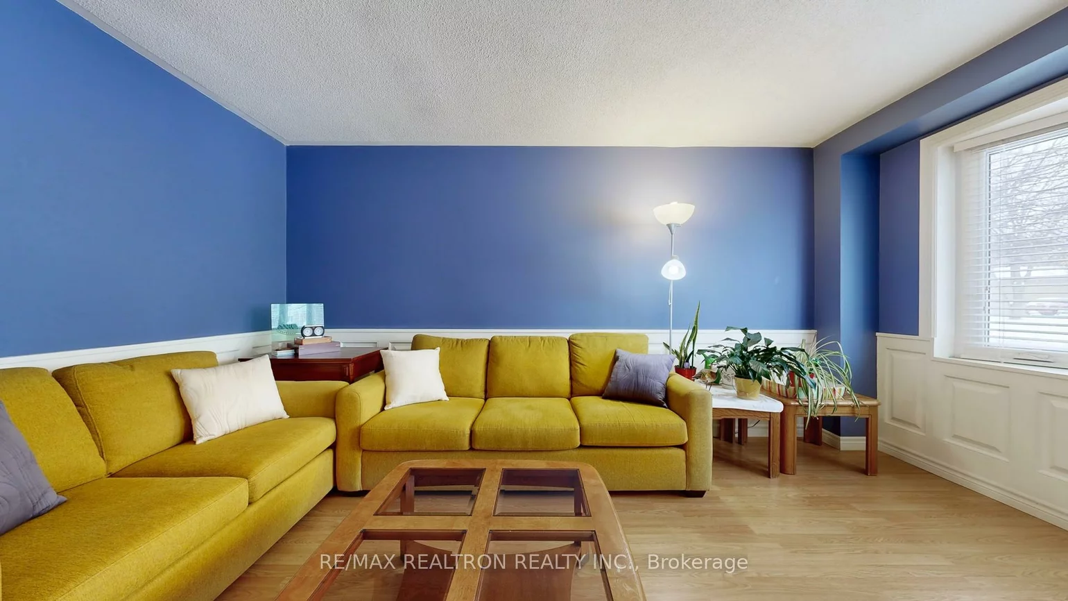 747, Elgin, Huron Heights-Leslie Valley, Newmarket