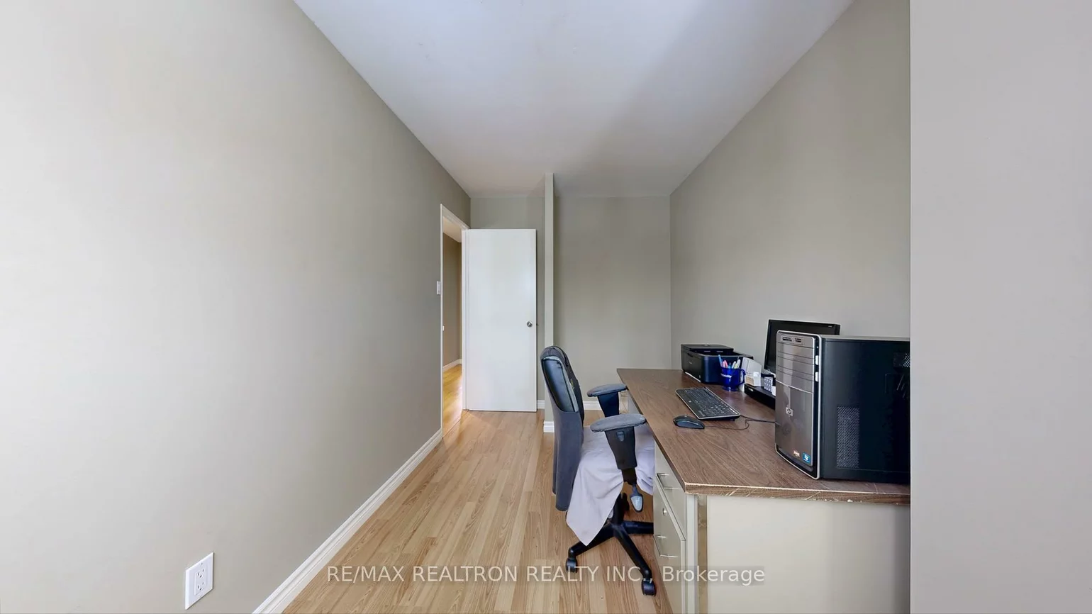 747, Elgin, Huron Heights-Leslie Valley, Newmarket