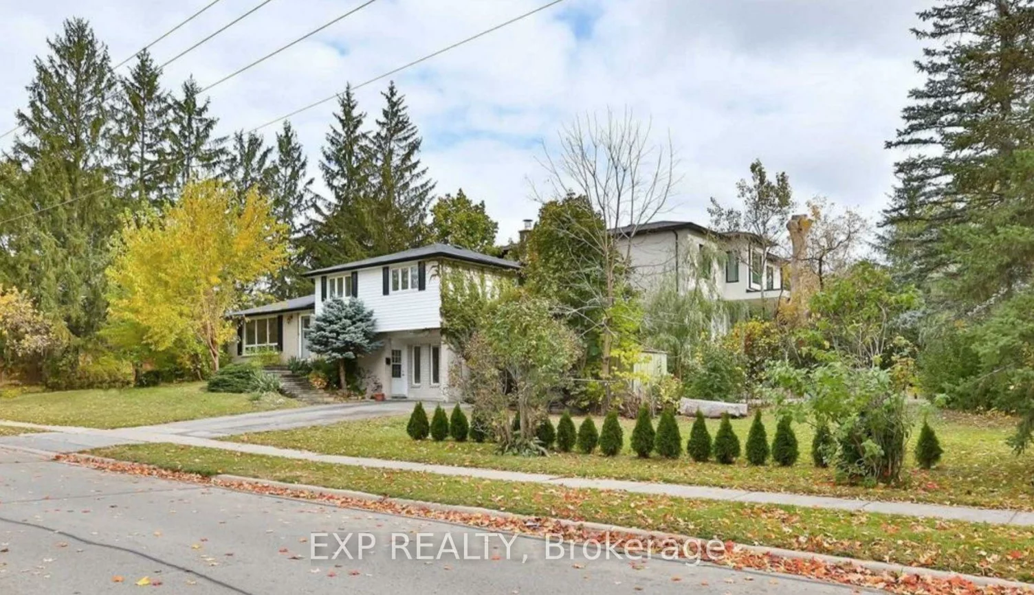 165, Carlson, Gorham-College Manor, Newmarket