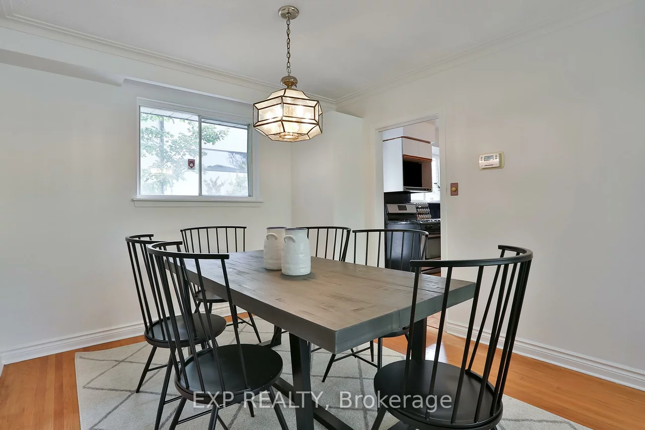 165, Carlson, Gorham-College Manor, Newmarket