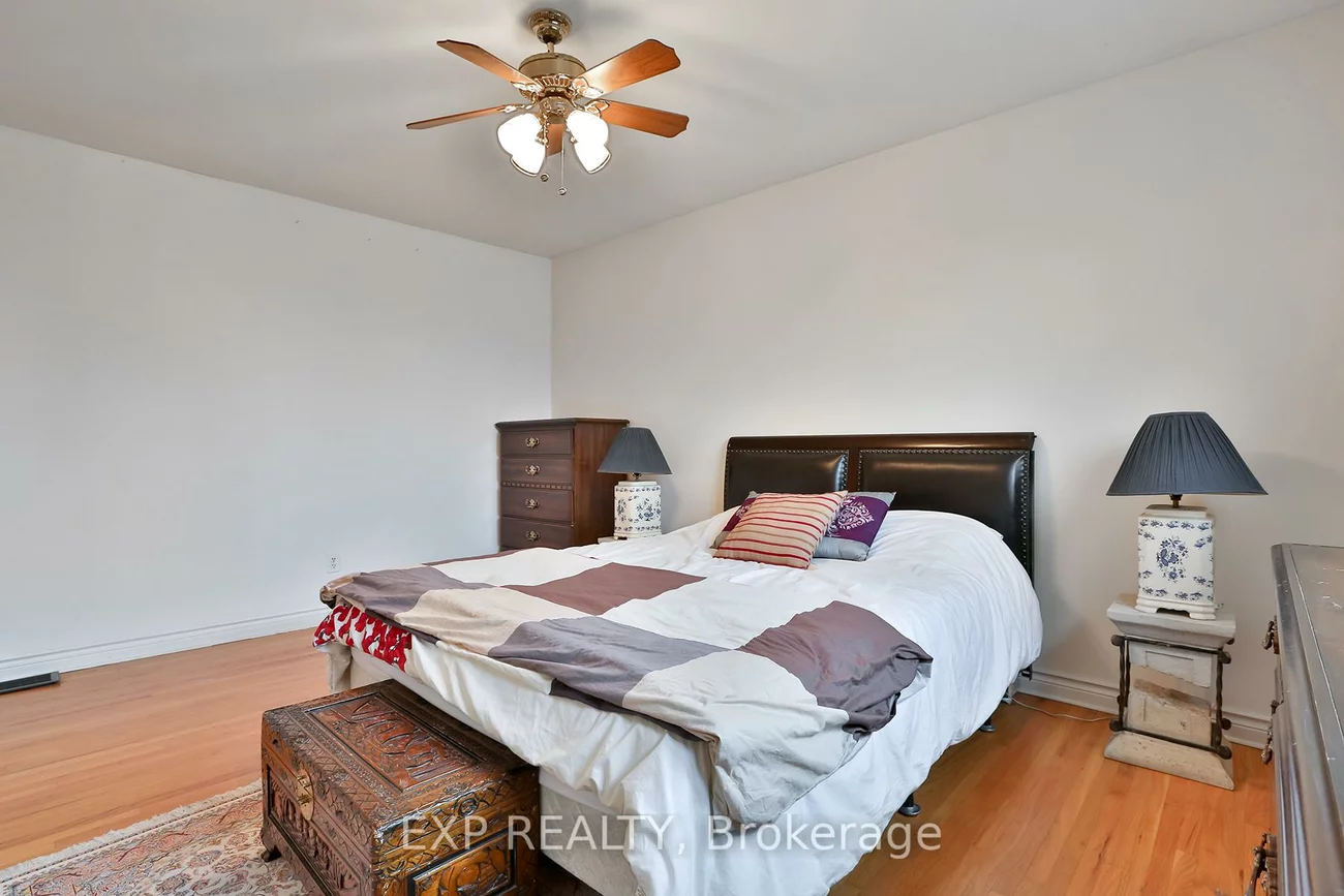 165, Carlson, Gorham-College Manor, Newmarket