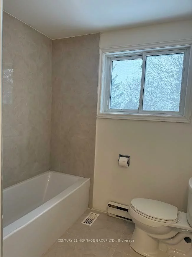 913, Jacarandah, Huron Heights-Leslie Valley, Newmarket