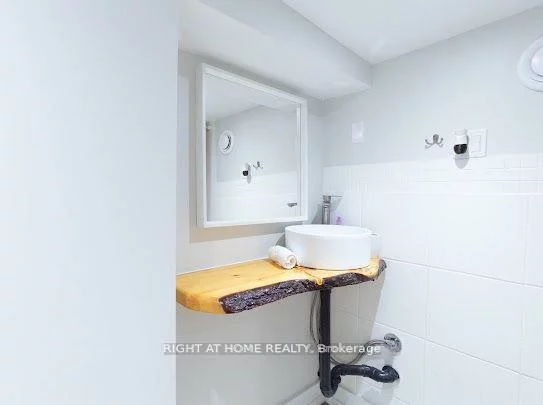 269, Prospect, Gorham-College Manor, Newmarket