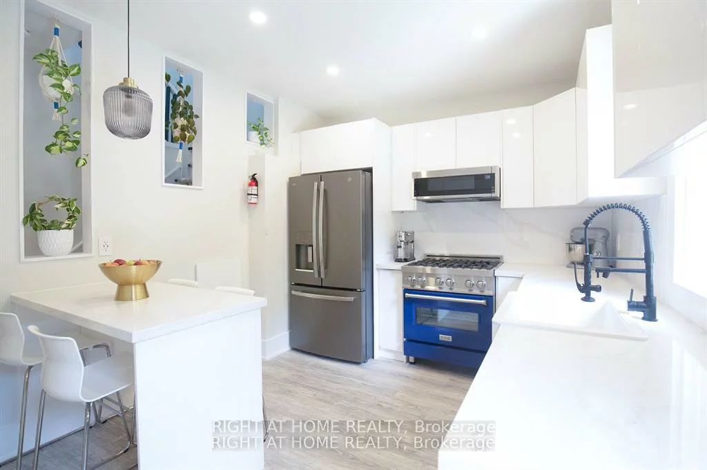 269, Prospect, Gorham-College Manor, Newmarket