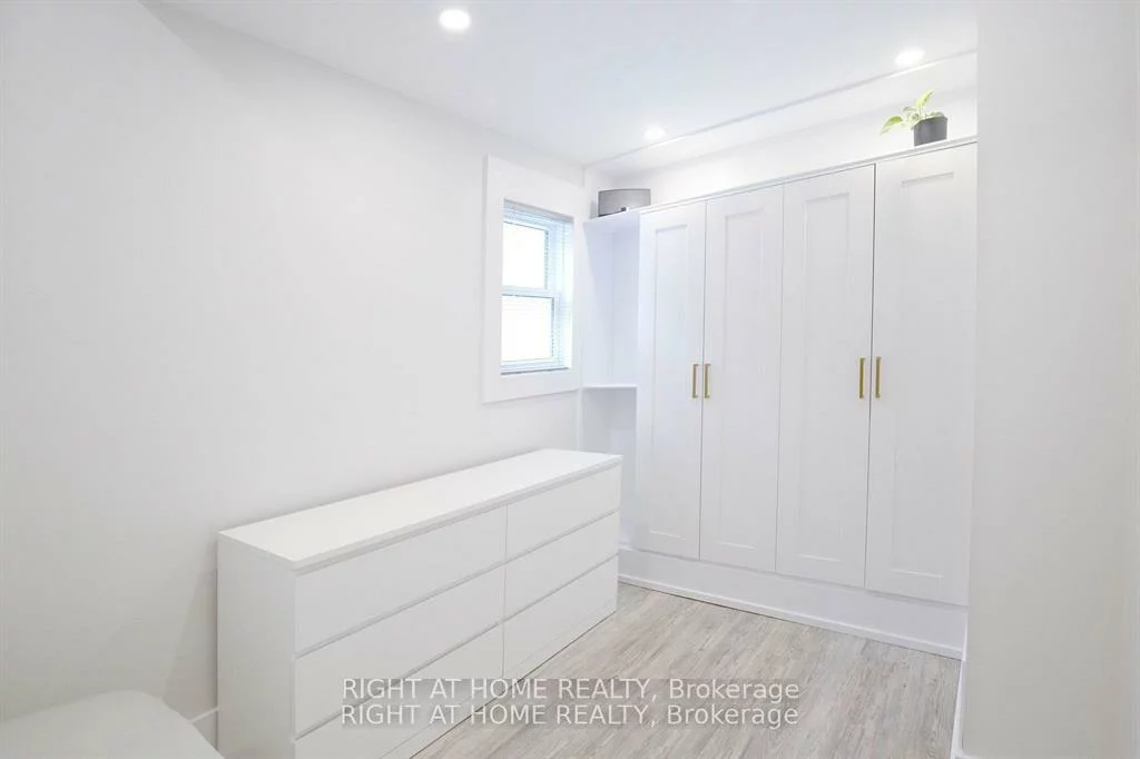 269, Prospect, Gorham-College Manor, Newmarket