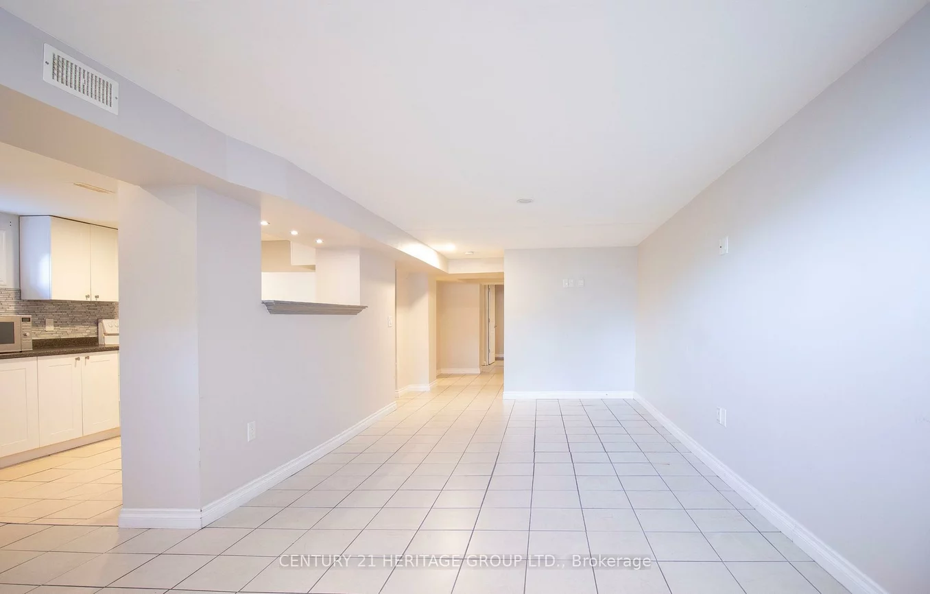 144, Cherrywood, Bristol-London, Newmarket