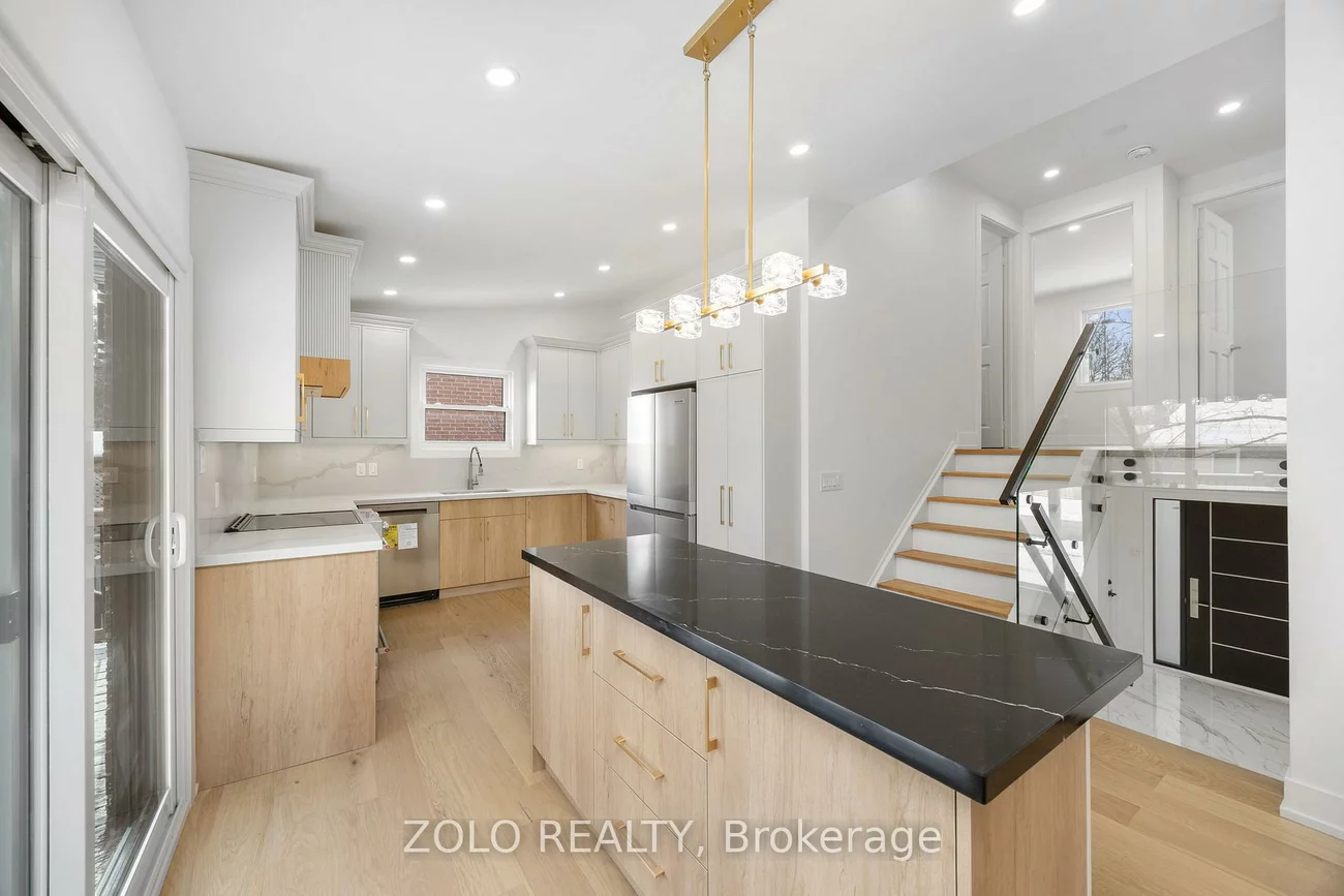 124, Kingston, Bristol-London, Newmarket