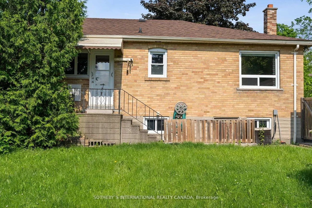 118, Queen, Central Newmarket, Newmarket