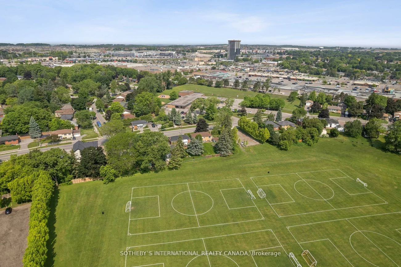 118, Queen, Central Newmarket, Newmarket