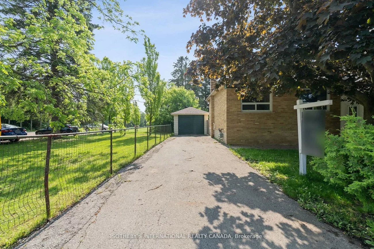 118, Queen, Central Newmarket, Newmarket