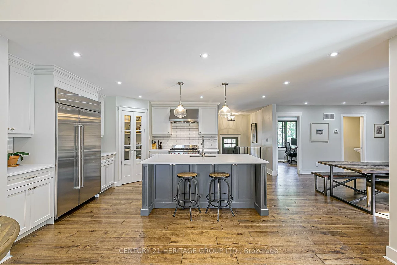 164, Park, Central Newmarket, Newmarket