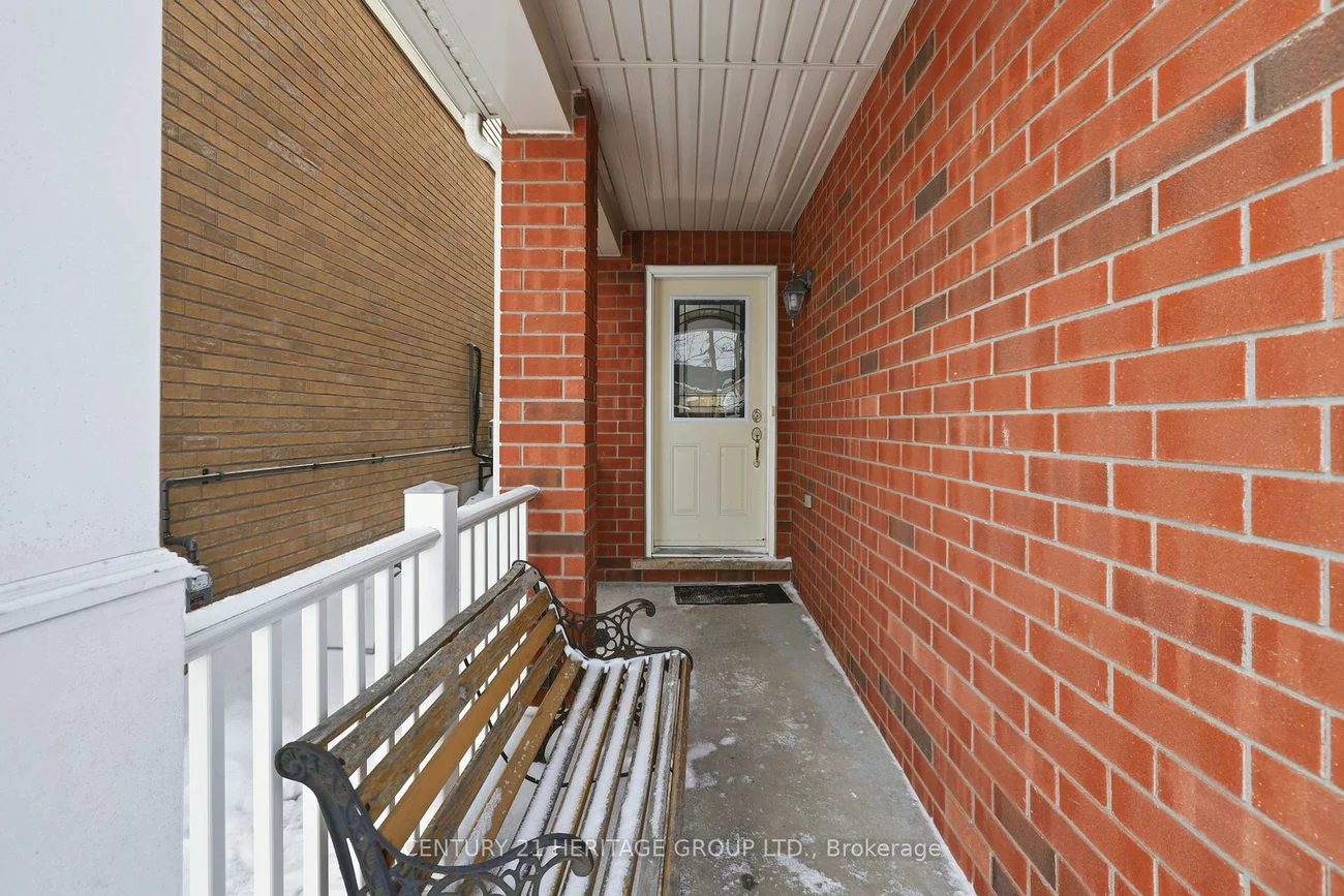 40, Cliff Gunn, Woodland Hill, Newmarket