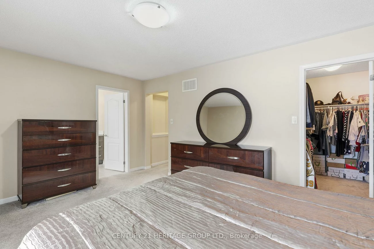 40, Cliff Gunn, Woodland Hill, Newmarket