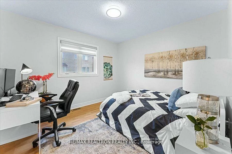 129, Flagstone, Woodland Hill, Newmarket