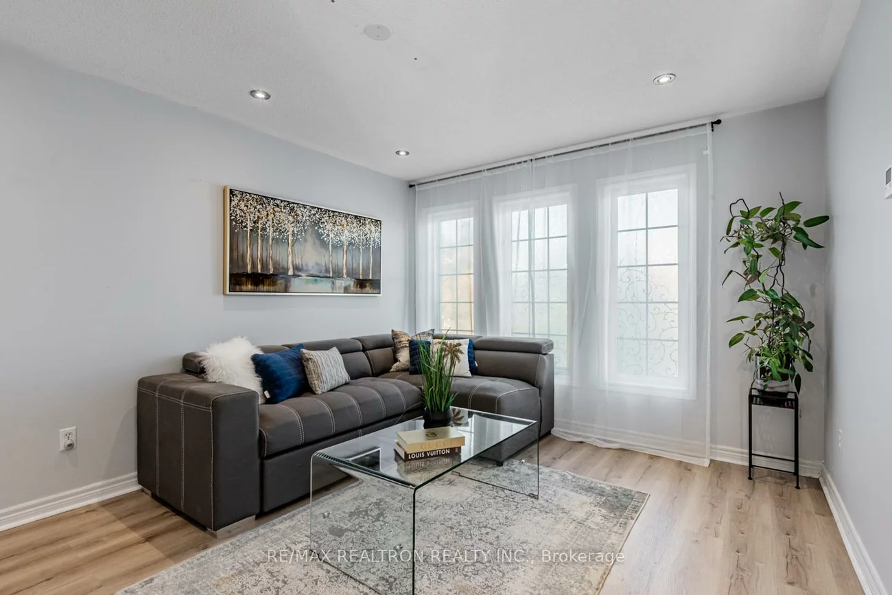 129, Flagstone, Woodland Hill, Newmarket