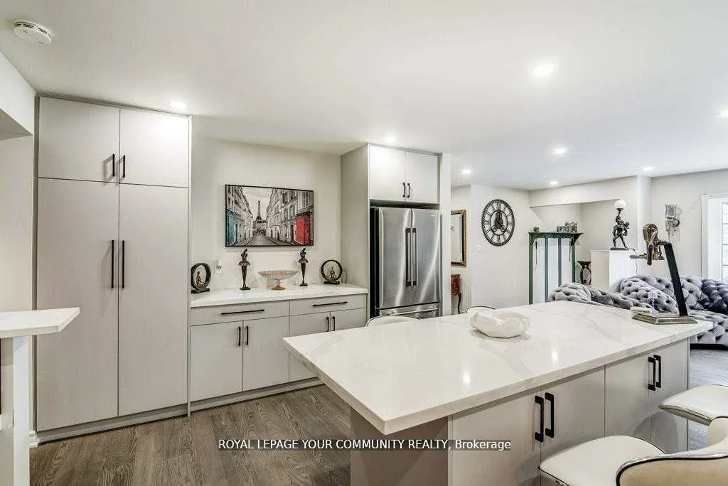 768, Grace, Gorham-College Manor, Newmarket