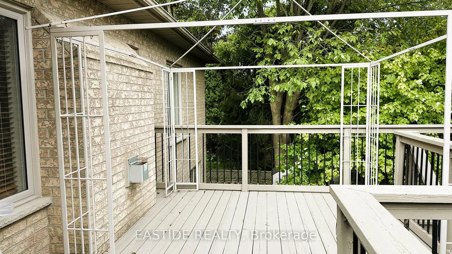 570, Roeder, Gorham-College Manor, Newmarket