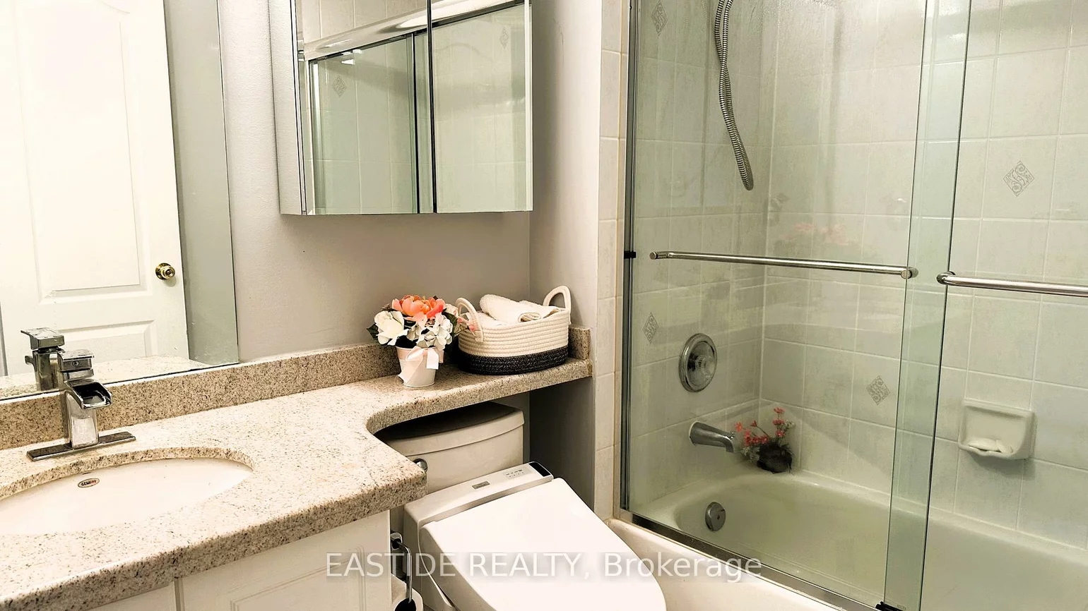 570, Roeder, Gorham-College Manor, Newmarket