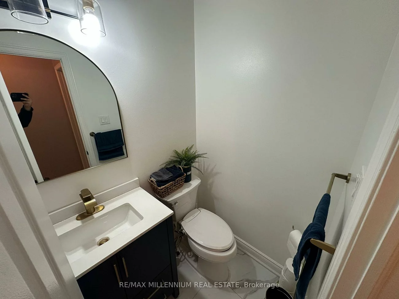 77, Bristol, Bristol-London, Newmarket