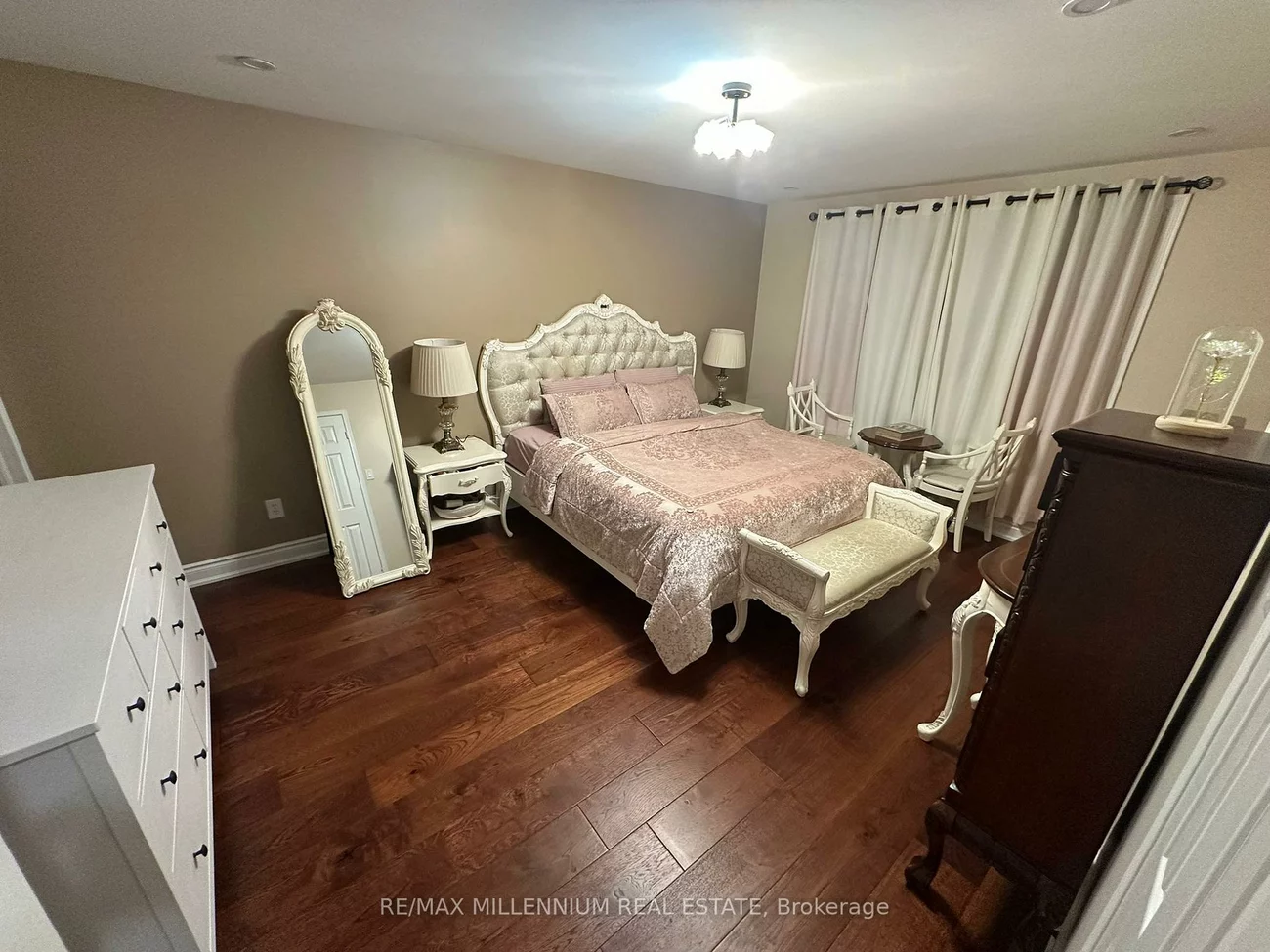 77, Bristol, Bristol-London, Newmarket