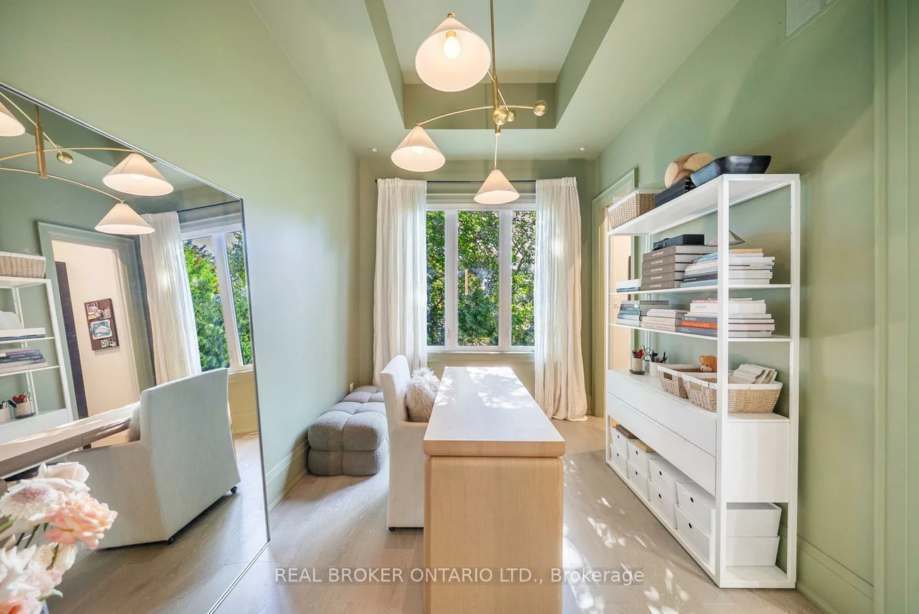 172-174, Victoria, Central Newmarket, Newmarket