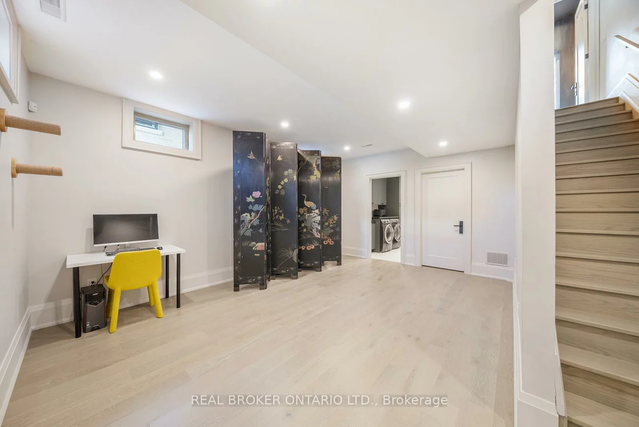 172-174, Victoria, Central Newmarket, Newmarket