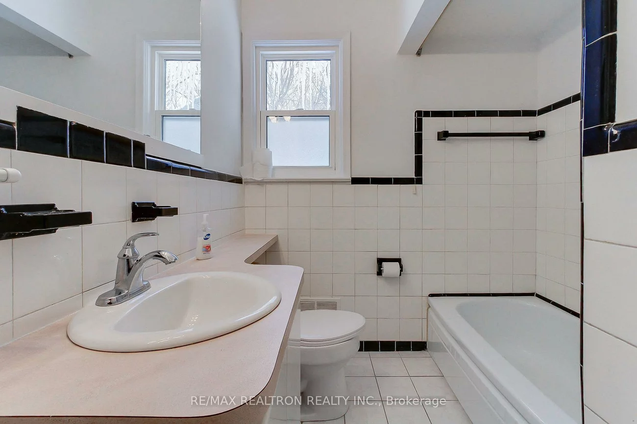 72, Monkswood, Central Newmarket, Newmarket