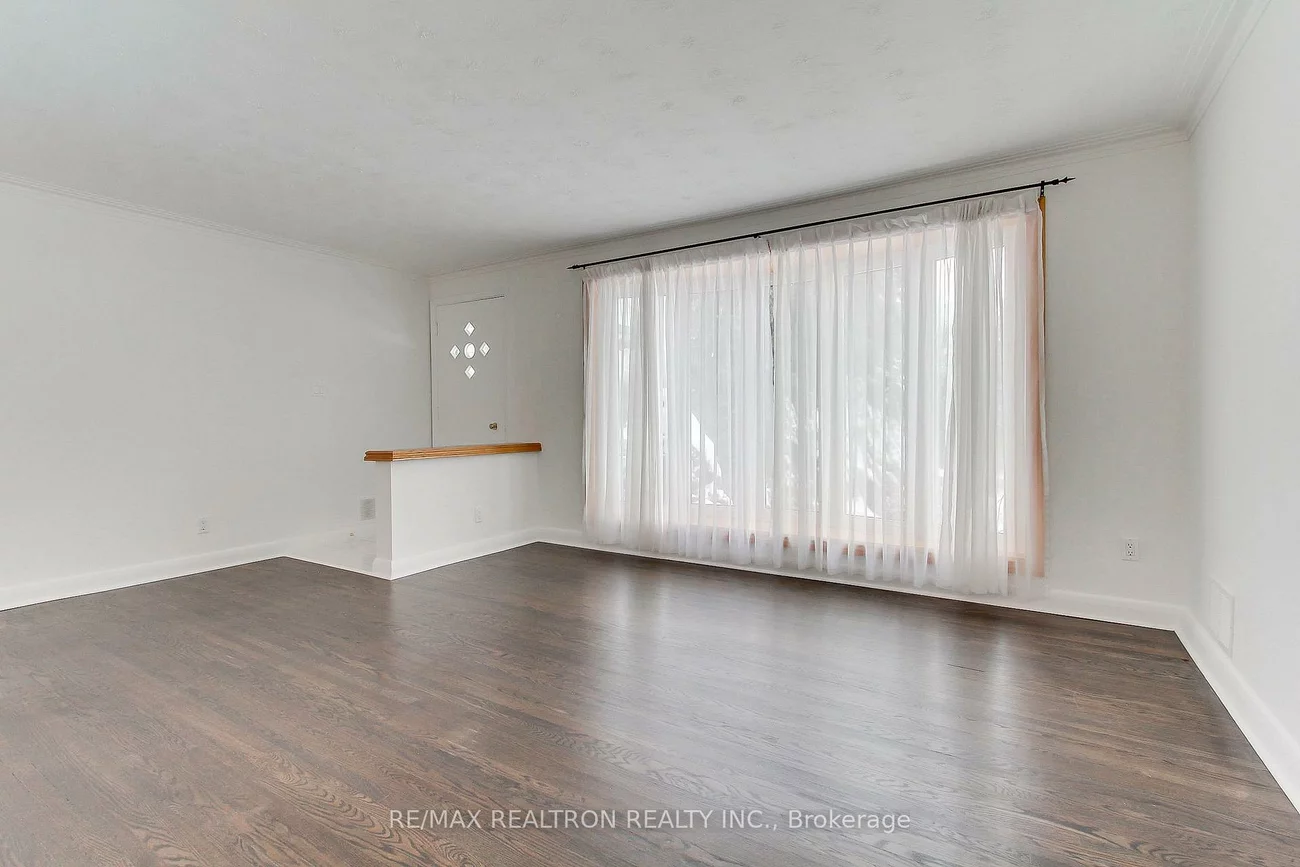 72, Monkswood, Central Newmarket, Newmarket