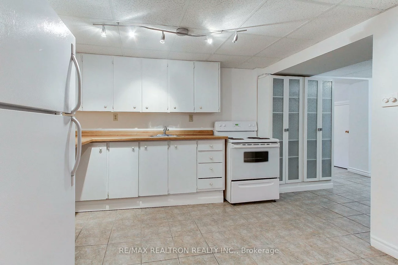 72, Monkswood, Central Newmarket, Newmarket