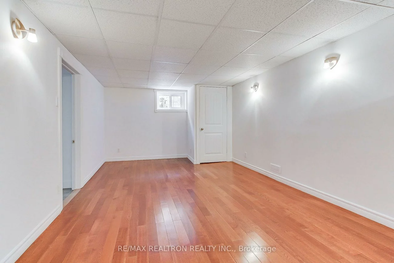 72, Monkswood, Central Newmarket, Newmarket